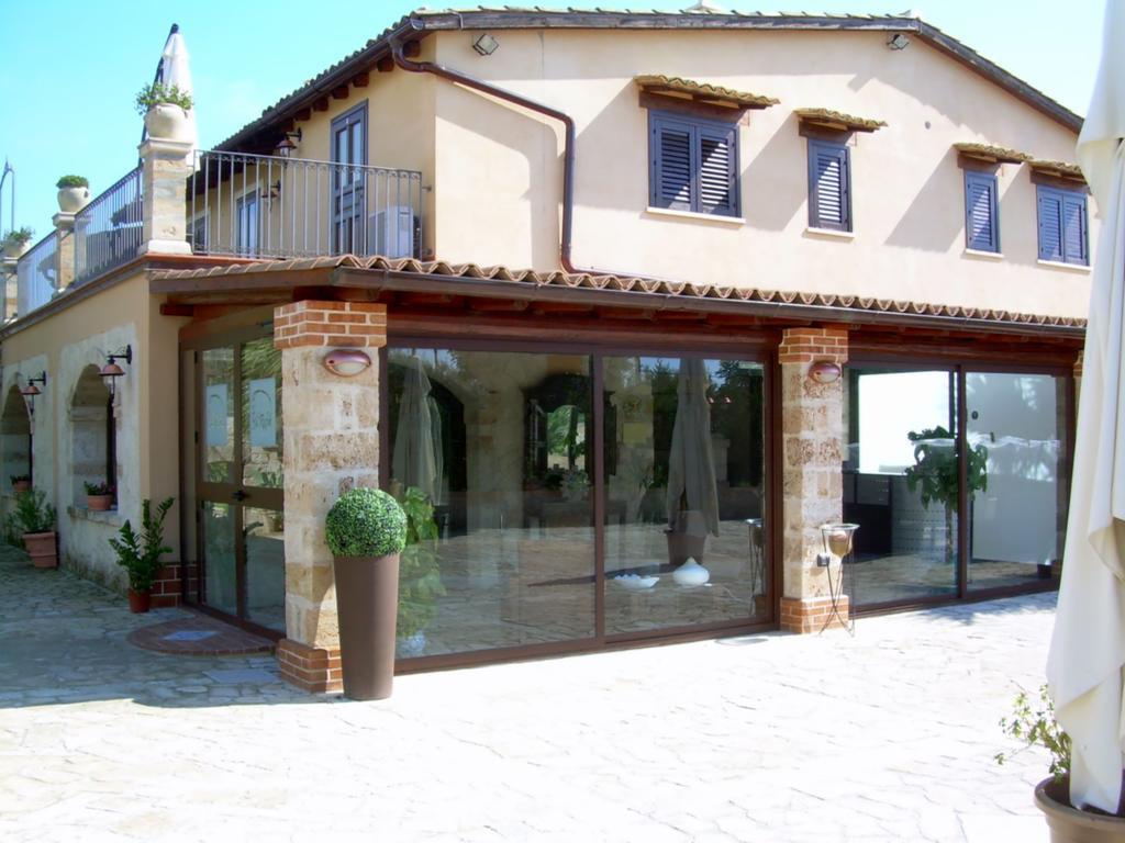 B&B Casale Siciliano Di Miryam Tiralongo Avola Eksteriør bilde