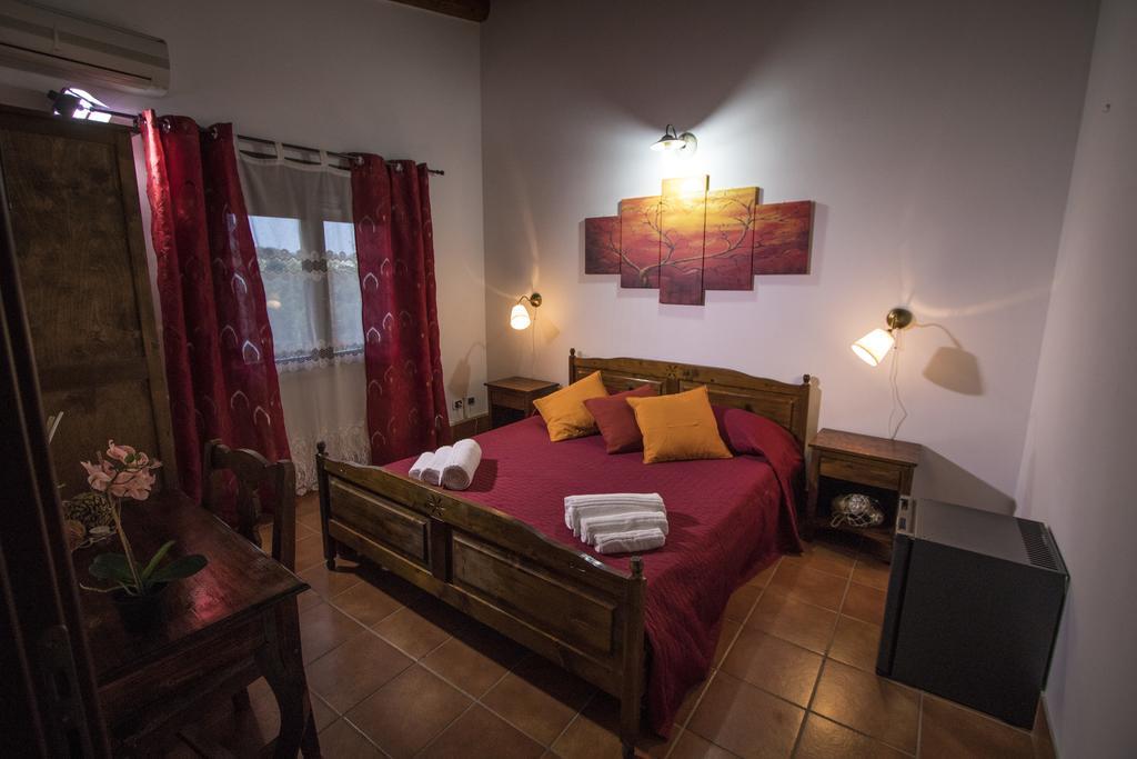 B&B Casale Siciliano Di Miryam Tiralongo Avola Eksteriør bilde